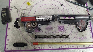 Автомат Snow Wolf Steyr AUG A3 Z (sw-020ctn), 126 м/с (Б/У)