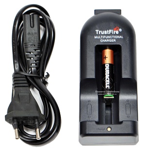 детальное фото для раздела TrustFire Зарядное устройство для батареек фонаря (Li-ion) интернет-магазин "Планета страйкбола»