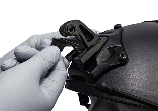 Крепление камеры GoPro Strike на шлем (Rhino / NVG) короткое