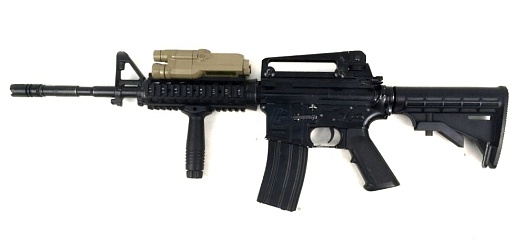 Автомат G&G M4A1 RIS, 130 м/с, бокс для АКБ AN/PEQ 16 (Б/У)